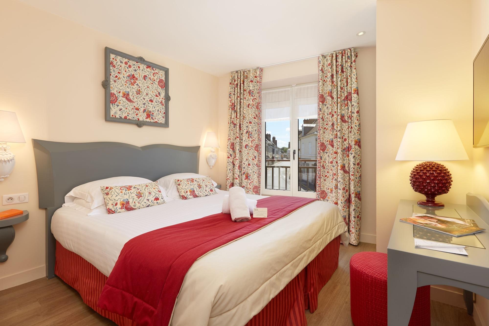 Relais Des Trois Chateaux Hotel-Restaurant - Teritoria Cour-Cheverny Εξωτερικό φωτογραφία