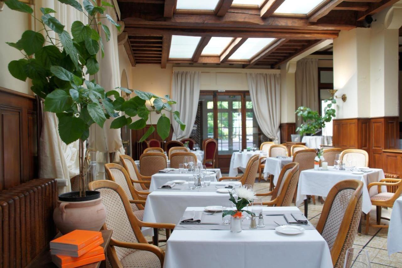 Relais Des Trois Chateaux Hotel-Restaurant - Teritoria Cour-Cheverny Εξωτερικό φωτογραφία
